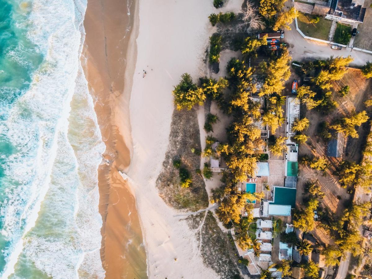 Liquid Dive Adventures Bed & Breakfast Praia do Praia do Tofo Exterior foto